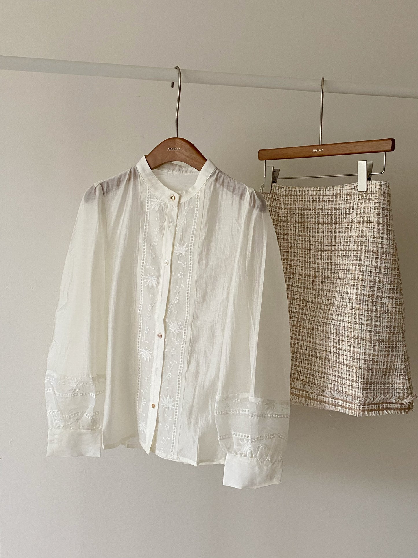 A9sday Embroidery White Blouse